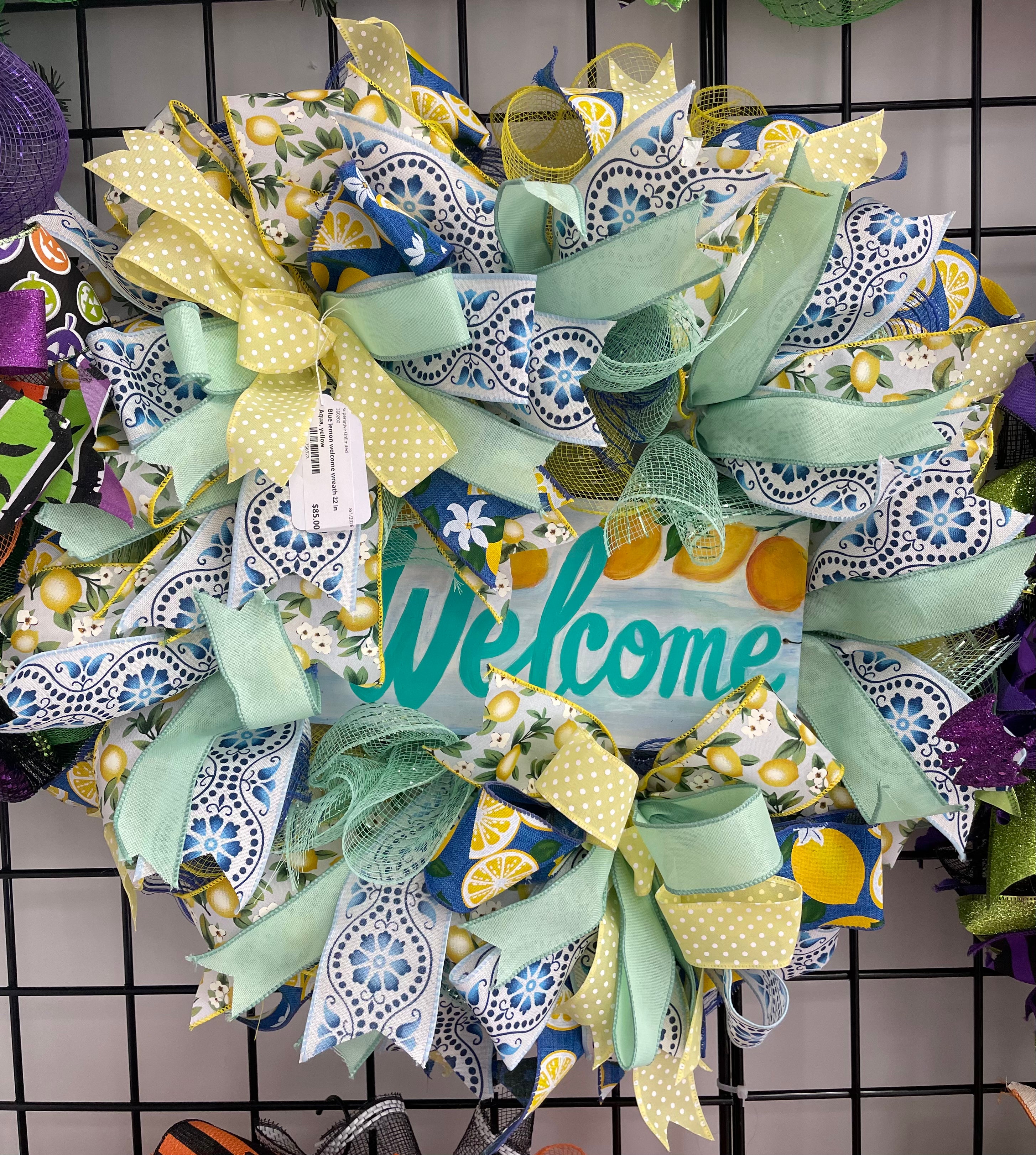 Blue lemon welcome wreath